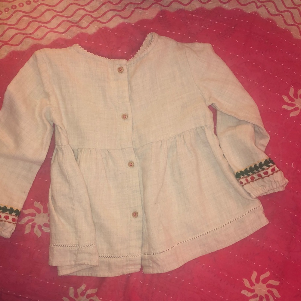 Zara embroidered blouse - Picture 3 of 3